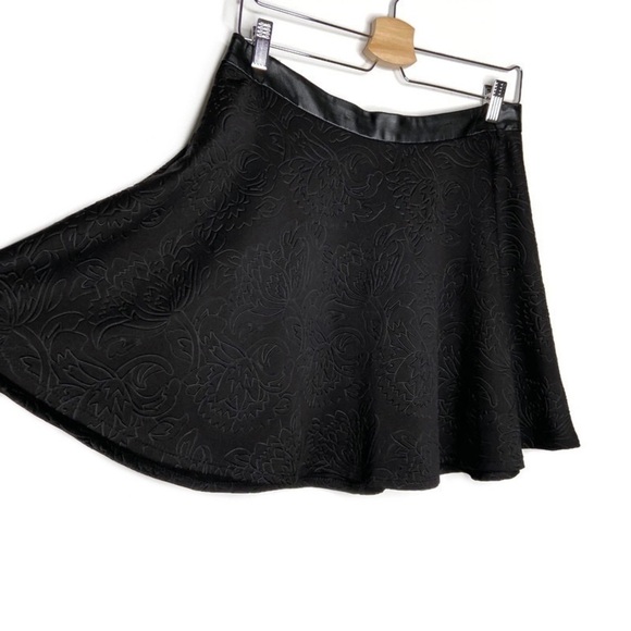 Lush Black Embossed Floral Skater Circle Skirt - Picture 2 of 9